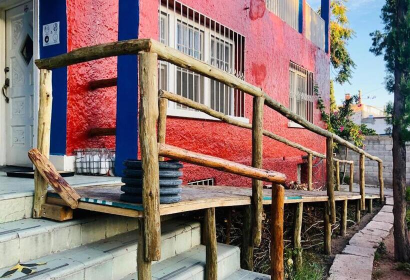 هتل Hostal Kuira Bá By Rotamundos