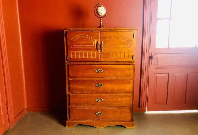 هتل Hostal Kuira Bá By Rotamundos