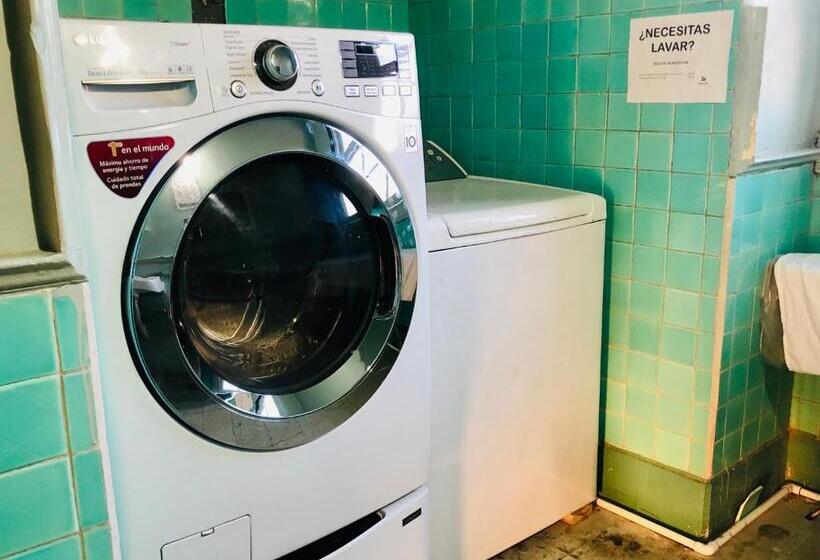 هتل Hostal Kuira Bá By Rotamundos