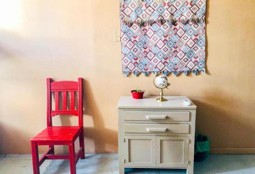 هتل Hostal Kuira Bá By Rotamundos