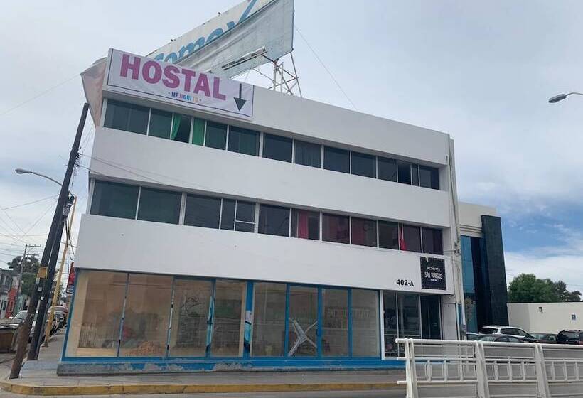 هتل Hostal Mejiquito San Marcos Hostel