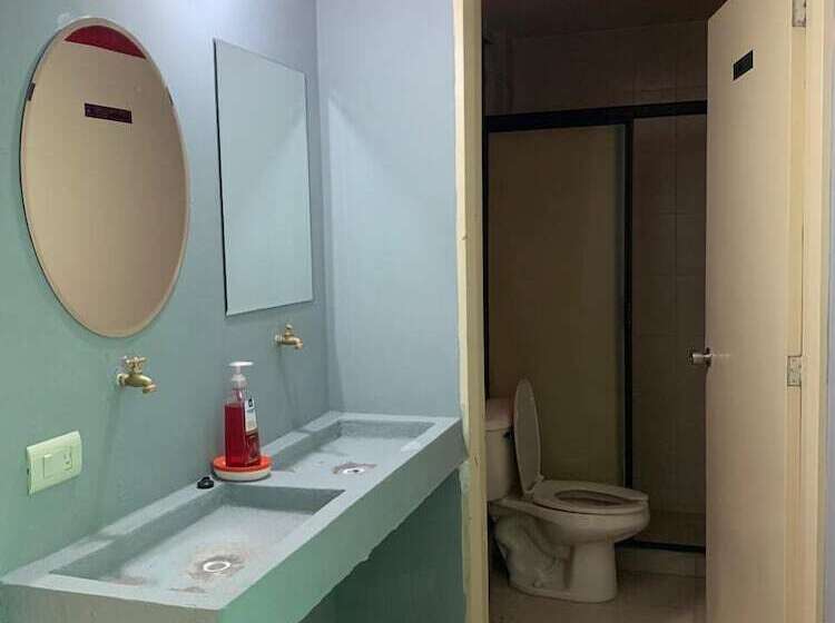 هتل Hostal Mejiquito San Marcos Hostel