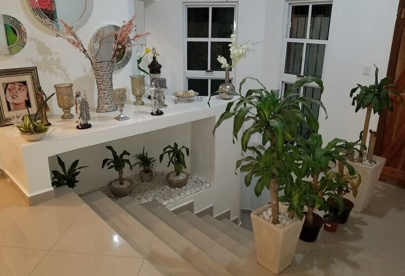 ホテル House Ross