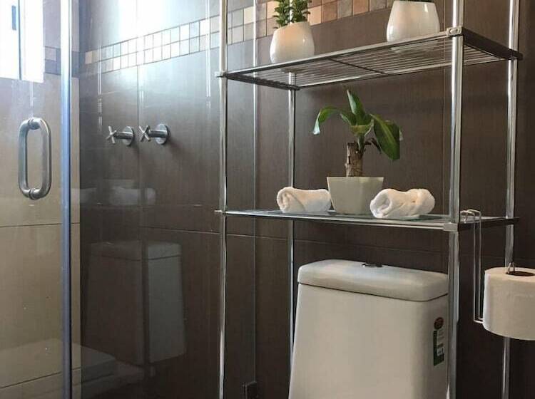 Отель House Ross