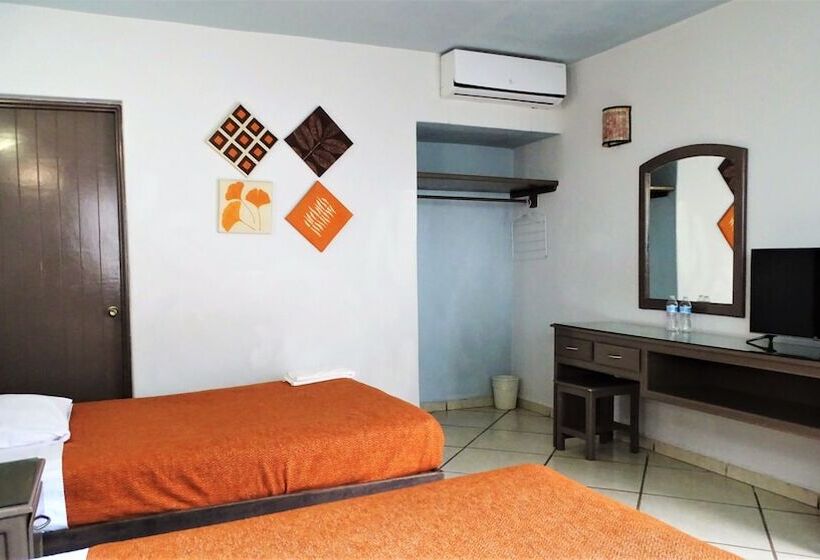 فندق Ibiza Express