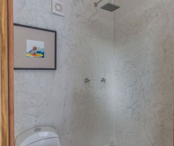 בית מלון כפרי Local Tribe De México