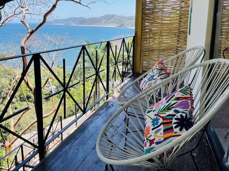 בית מלון כפרי Local Tribe De México