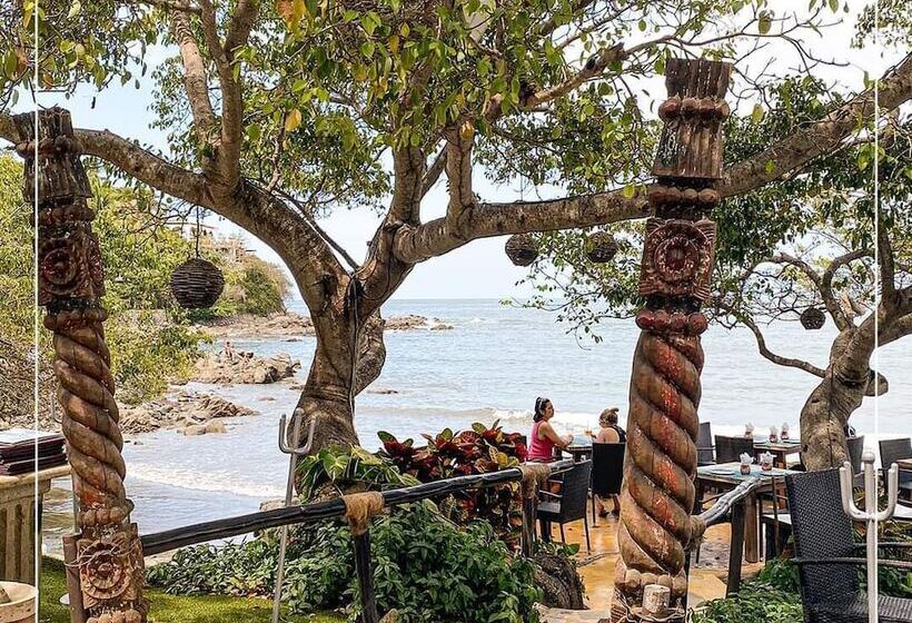 בית מלון כפרי Local Tribe De México