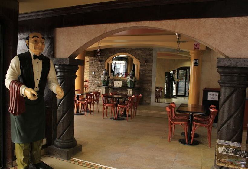 호텔 Los Coloniales De Reynosa