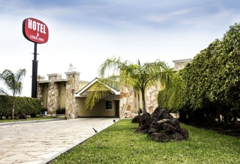 فندق Luna Inn