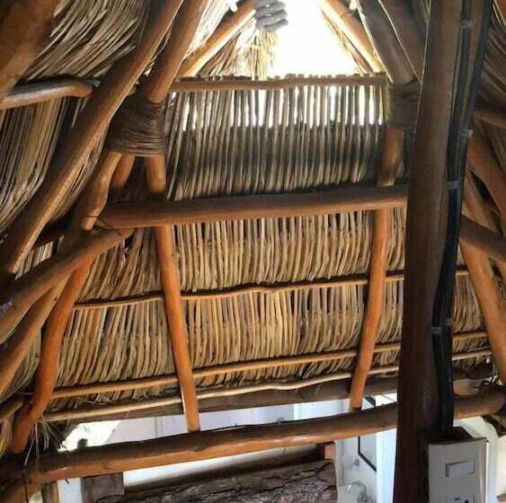 בית מלון כפרי Lush Boutique