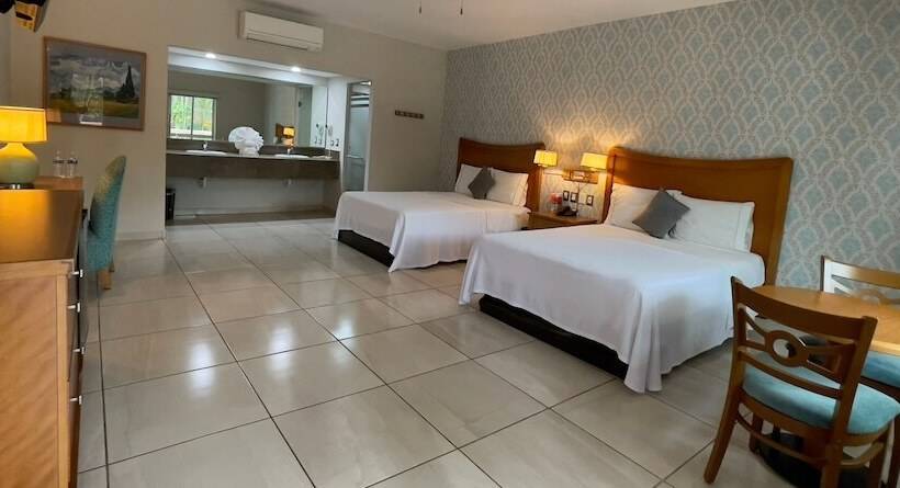 ホテル Maioris Navolato