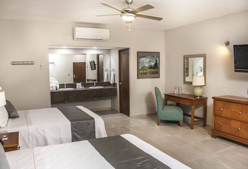 ホテル Maioris Navolato