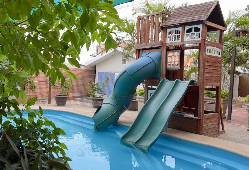 ホテル Maioris Navolato