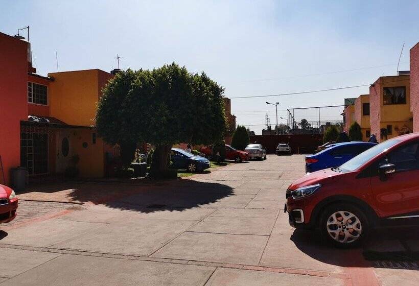 فندق Mi Casita Izcalli