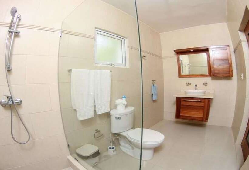 酒店 Paradise Condos