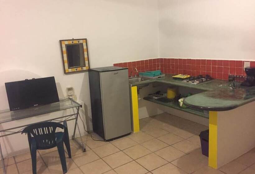 Pargos Hotel & Cowork