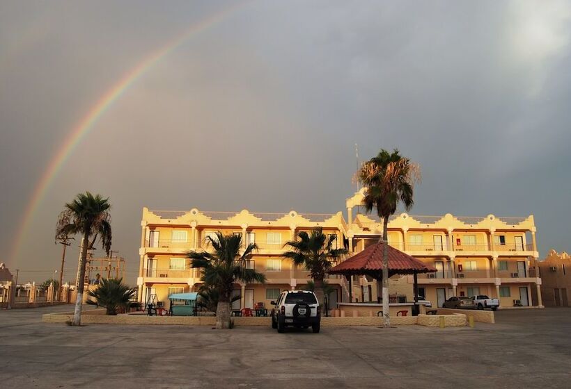 בית מלון כפרי Plaza Peñasco