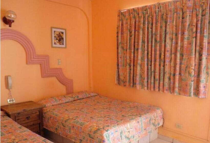 בית מלון כפרי Plaza Peñasco