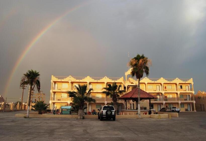 בית מלון כפרי Plaza Peñasco