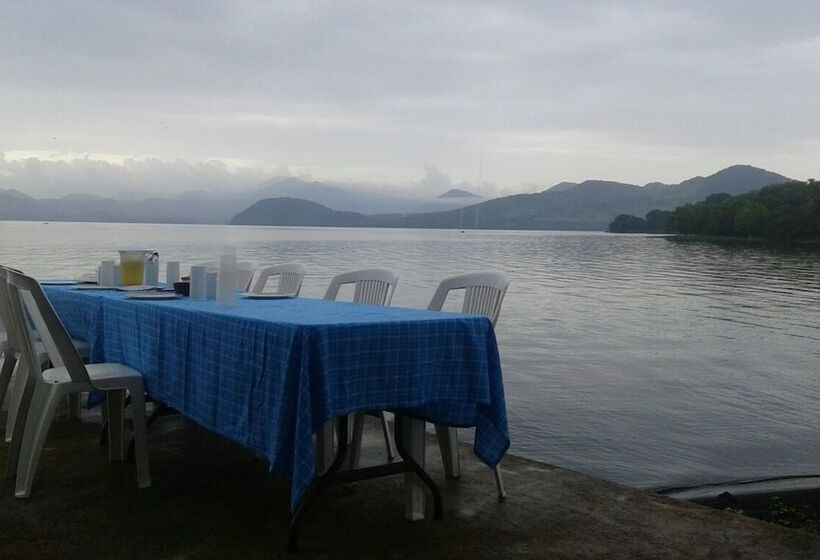 Отель Poza Reyna Ecoreserva