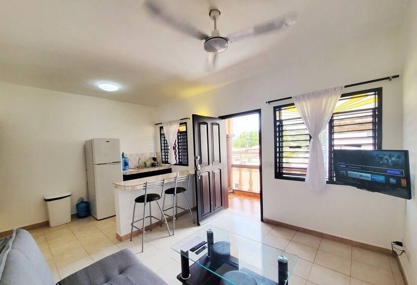 فندق Quinta Suites