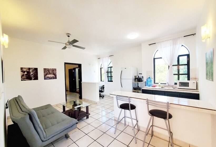 فندق Quinta Suites