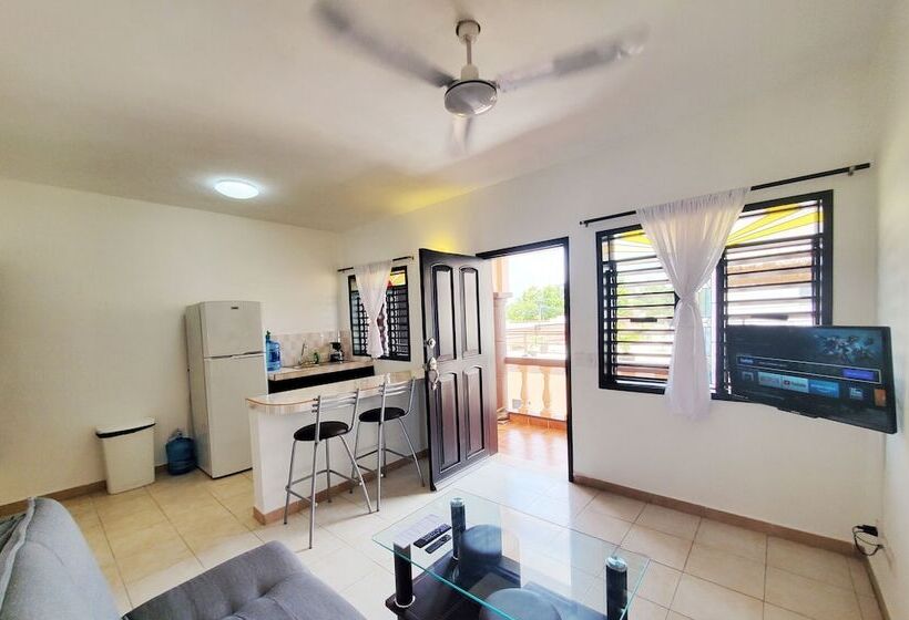 فندق Quinta Suites