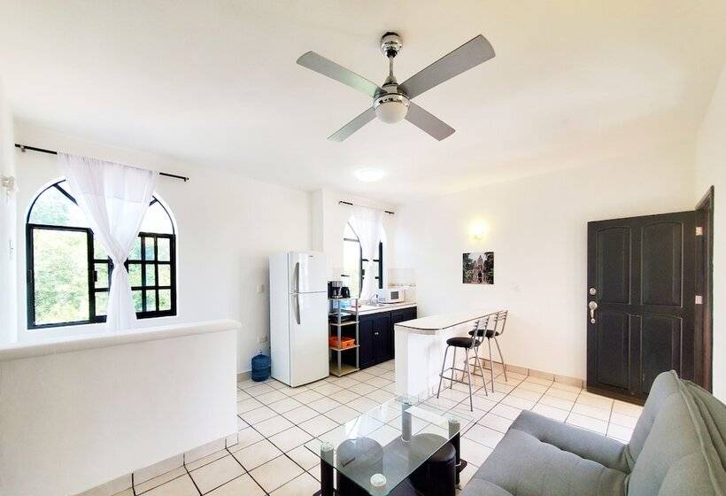 فندق Quinta Suites