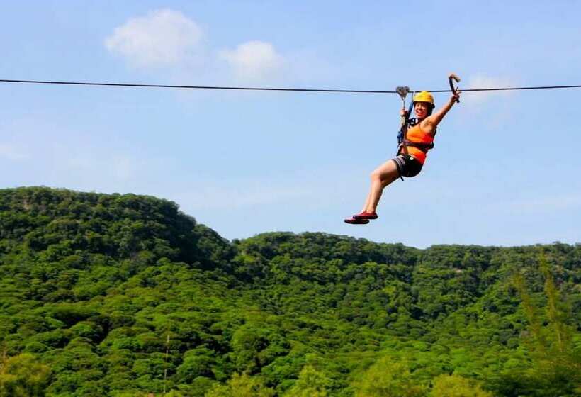 Отель Sommeil Natural Resort