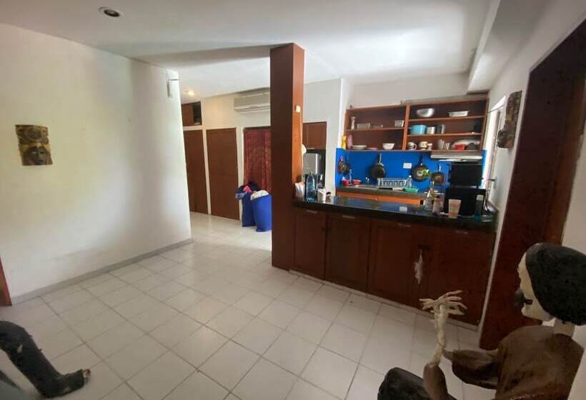 בית מלון כפרי Tribe On The Beach