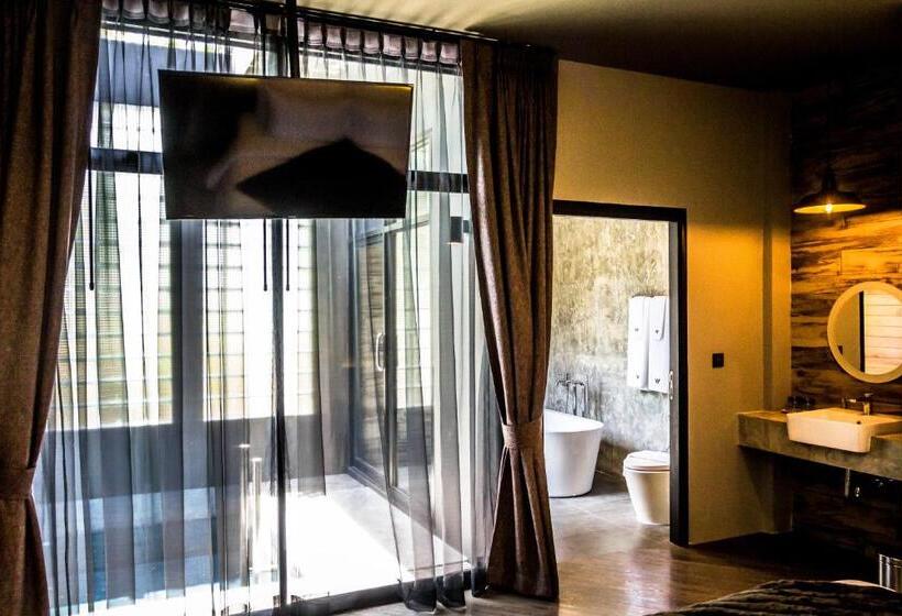 ホテル Wheeler Bed & Bike