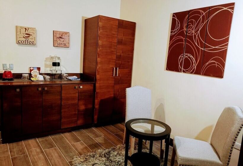 Omni Sancti Hotel Boutique & Polo Club