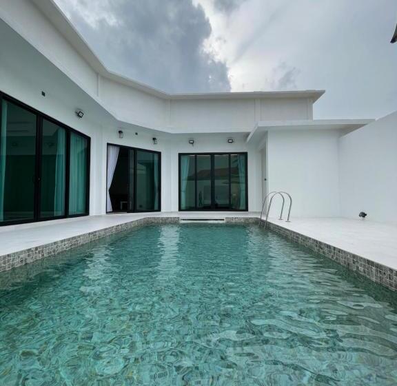 הוסטל Dz Residence Tunjong