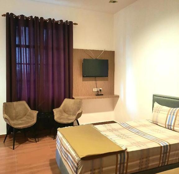 فندق صغير Dz Residence Tunjong