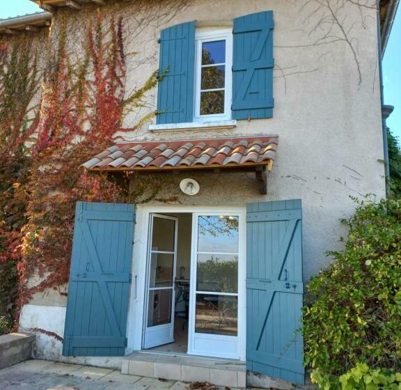 ベッドアンドブレックファースト L Eglantyne