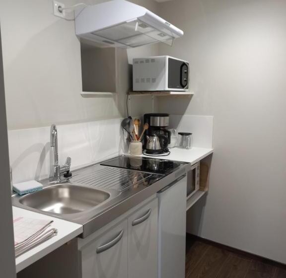 ベッドアンドブレックファースト L Eglantyne