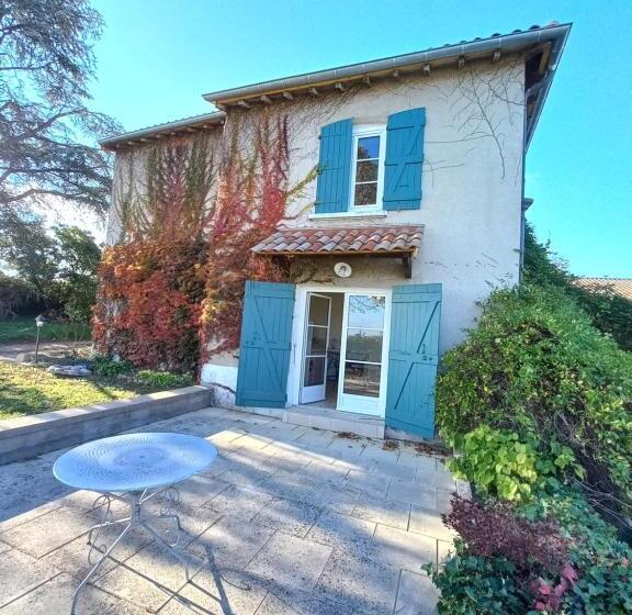 ベッドアンドブレックファースト L Eglantyne