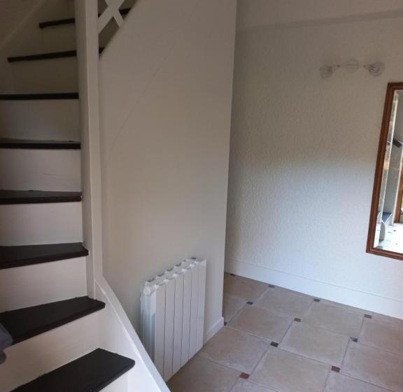 ベッドアンドブレックファースト L Eglantyne