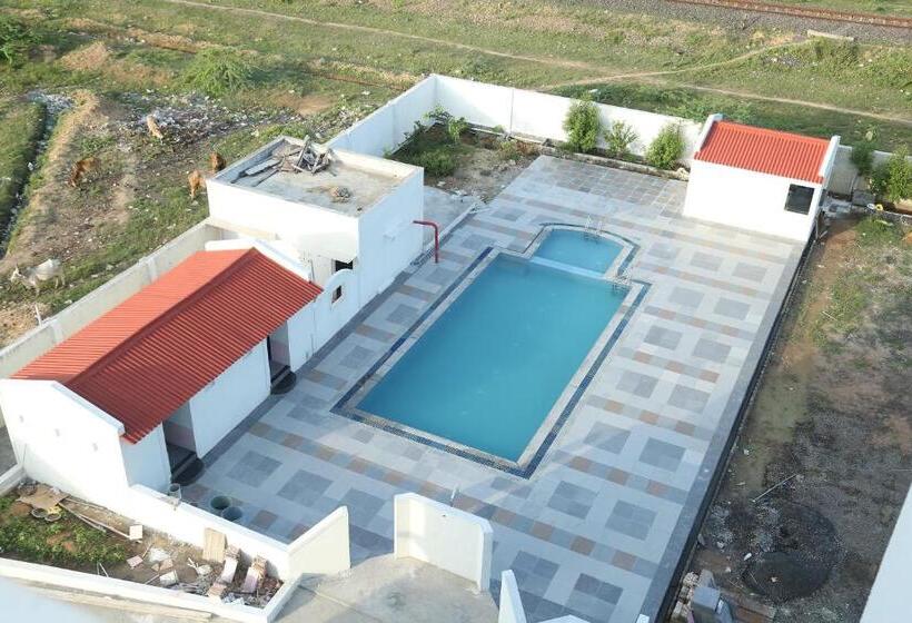 호텔 Madhuvan Suites By Blues