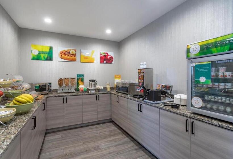 בית מלון כפרי Quality Inn Lebanon  Nashville Area