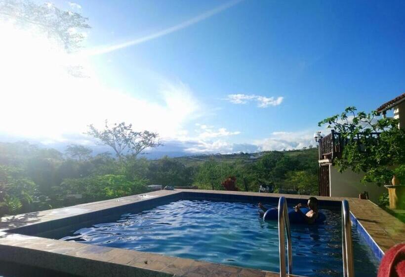 هتل Santa Monica Barichara