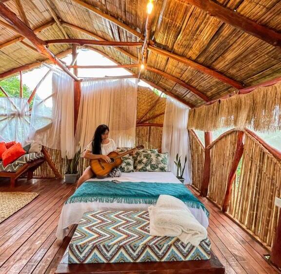 هتل Villa Sonia Eco Hostel