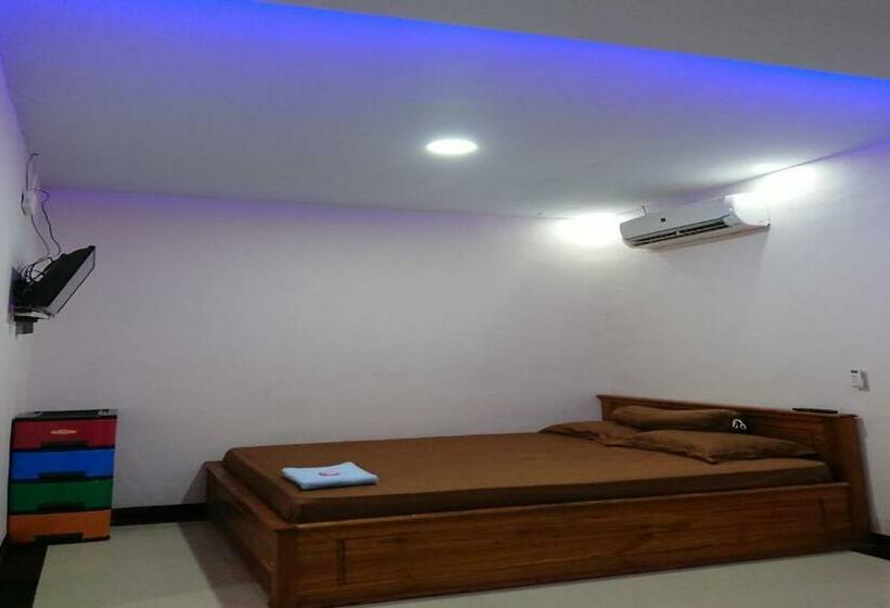 פנסיון Astiti Ayu Kost 1