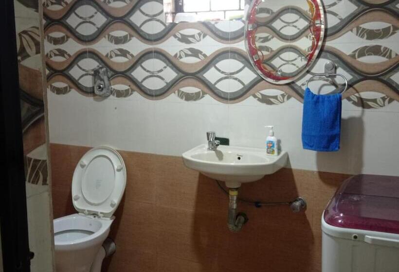 פנסיון Jerone S Home Stay