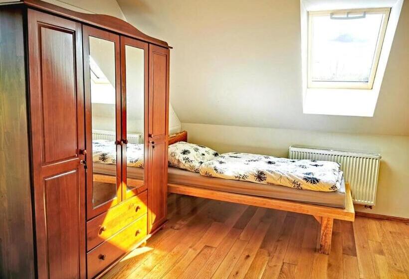 بنسيون Koliba Senica