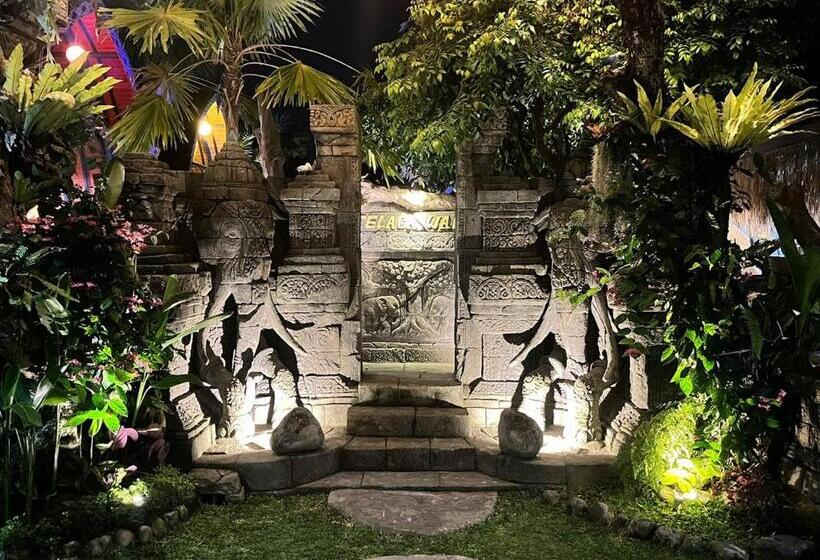 פנסיון Villa Telaga Wana