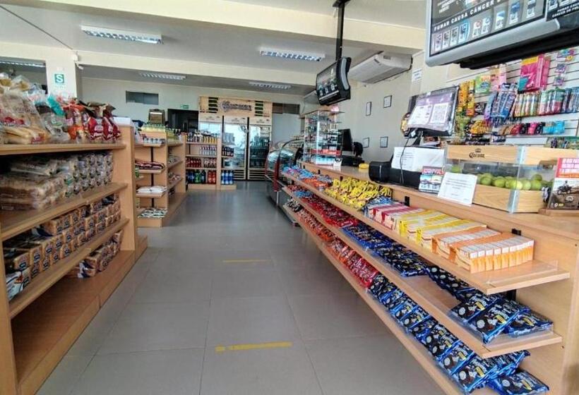 Prim Hotel Vichayito