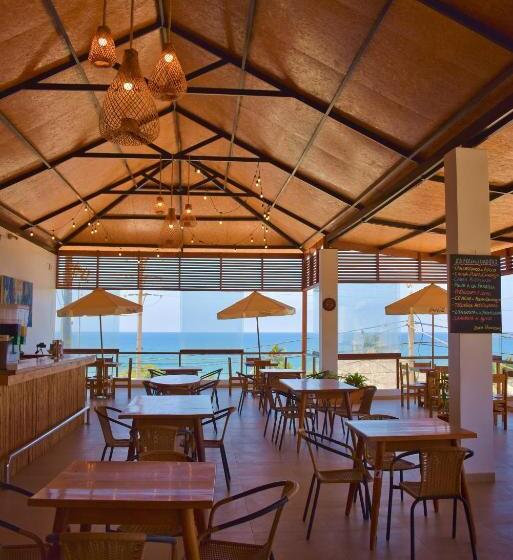 Prim Hotel Vichayito