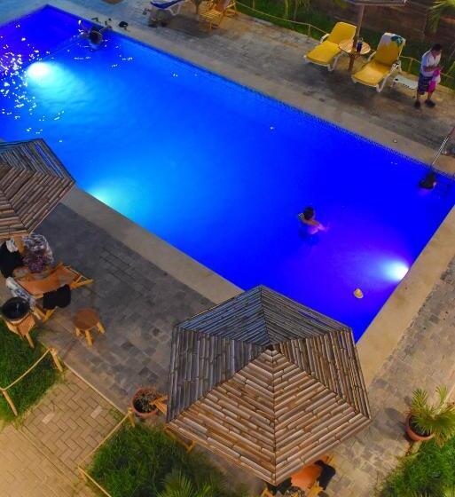 Prim Hotel Vichayito